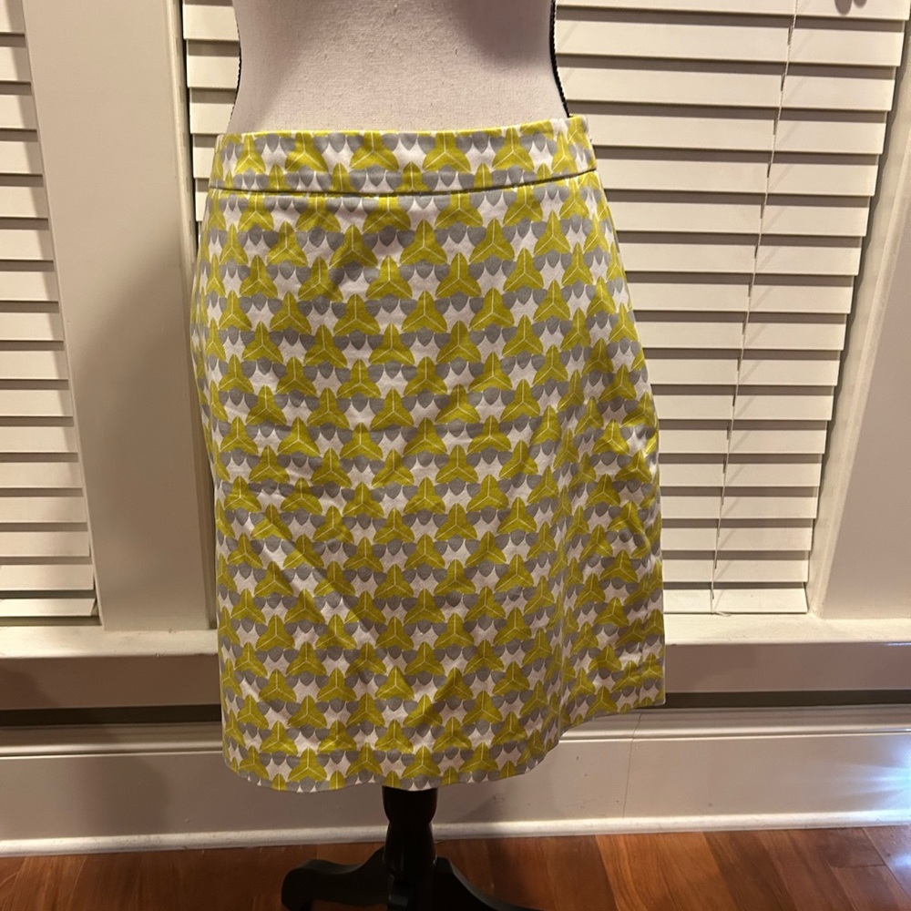 Banana Republic Womens Sz 4 Short Mini Skirt Chartreuse Green Stretch Lined